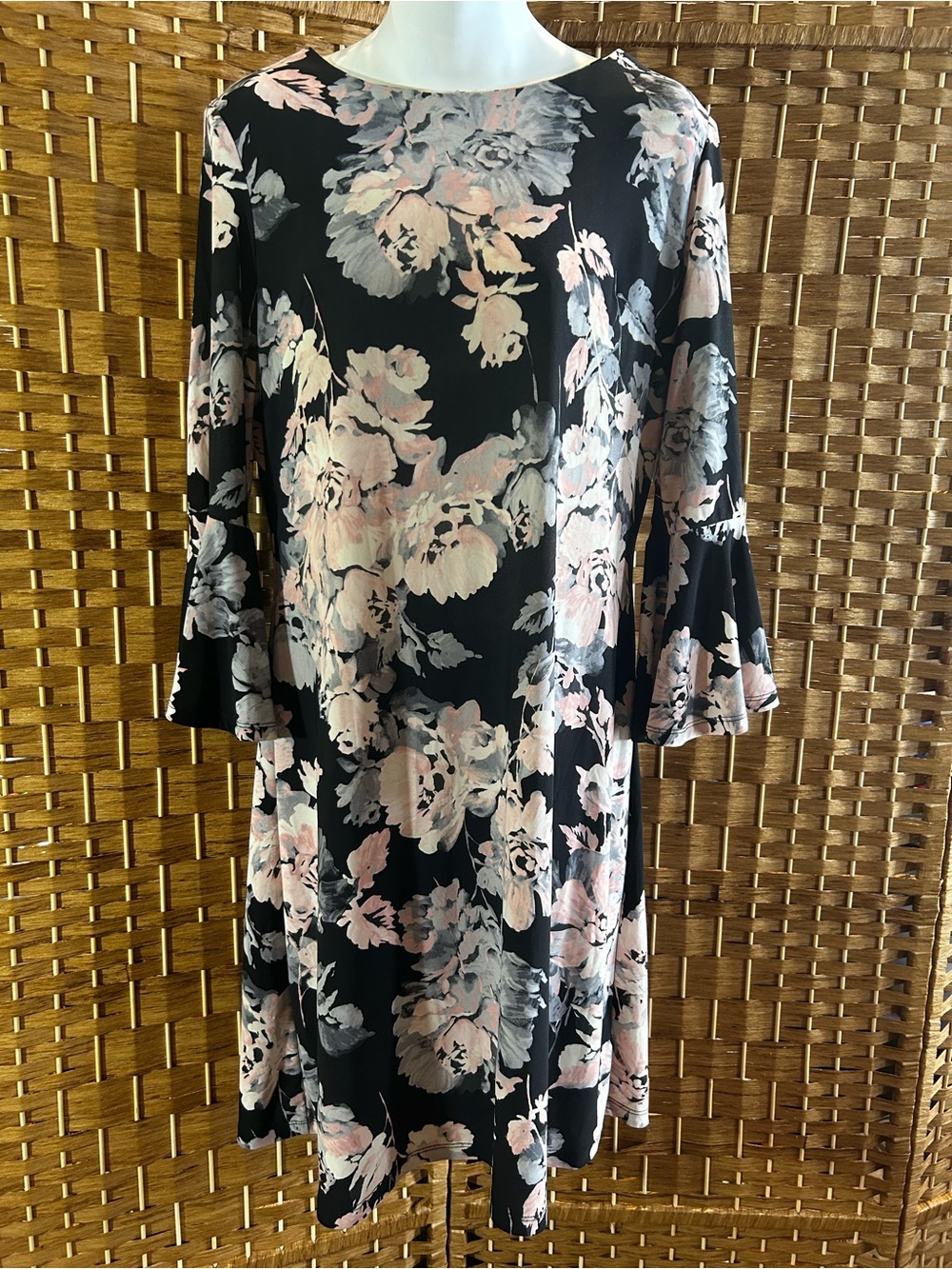 Tommy Hilfiger Floral Bell Sleeve Shift Dress Black Pink Size 10